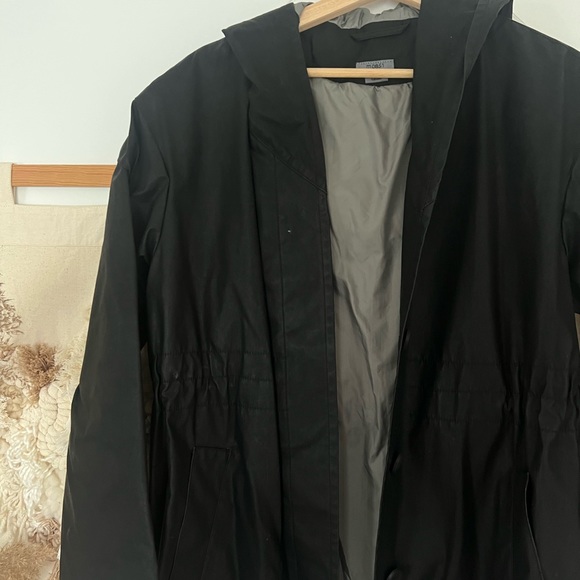 Black Raincoat from M0851 - Picture 3 of 4